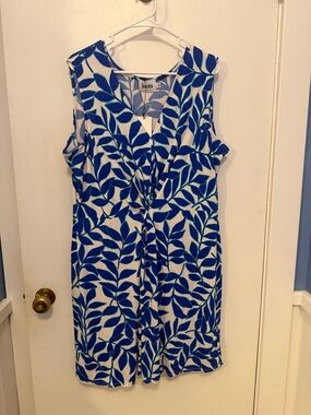 Leota White and Blue Leaf-Print Twist-Front Midi Dress